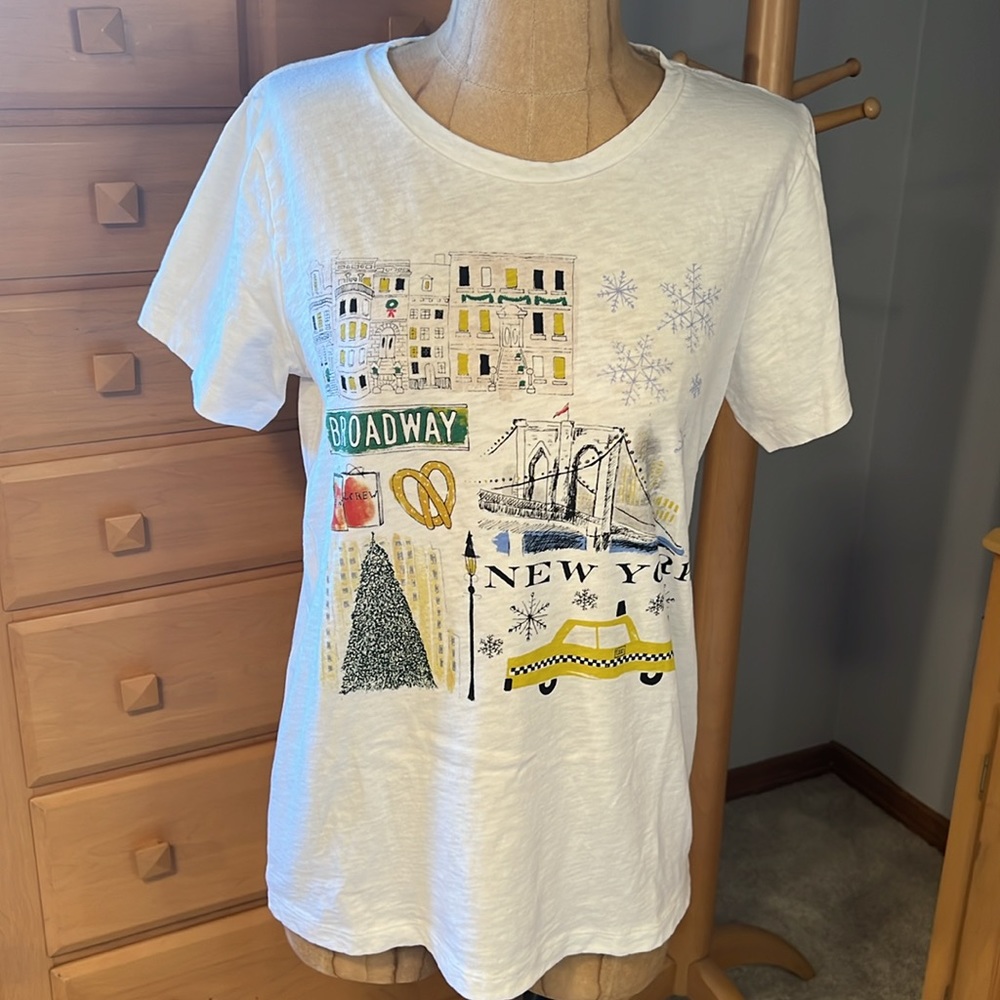EUC J Crew tee size Medium